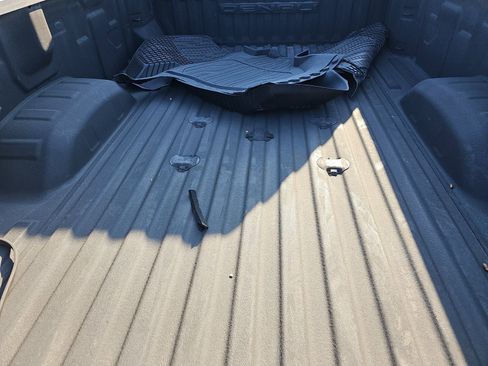 Used 2022 GMC Sierra 3500 Denali image 23