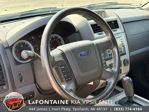 Used 2009 Ford Escape XLT FWD image 12