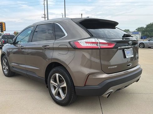 Used 2019 Ford Edge SEL w/ Equipment Group 201A AWD/4WD image 13