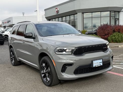 New 2026 Dodge Durango GT image 2
