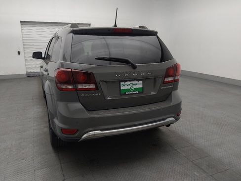 Used 2020 Dodge Journey Crossroad FWD image 6