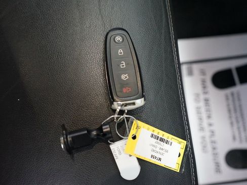 Used 2016 Ford Escape Titanium AWD/4WD image 53