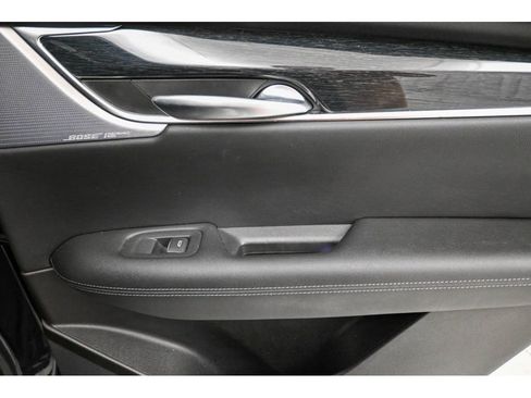 Used 2021 Cadillac XT5 Premium Luxury image 19