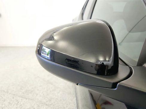 Used 2024 Chevrolet Trax RS w/ Driver Confidence Package FWD image 18