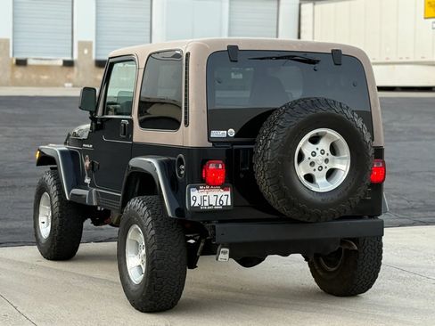 Used 2002 Jeep Wrangler Sahara AWD/4WD image 7