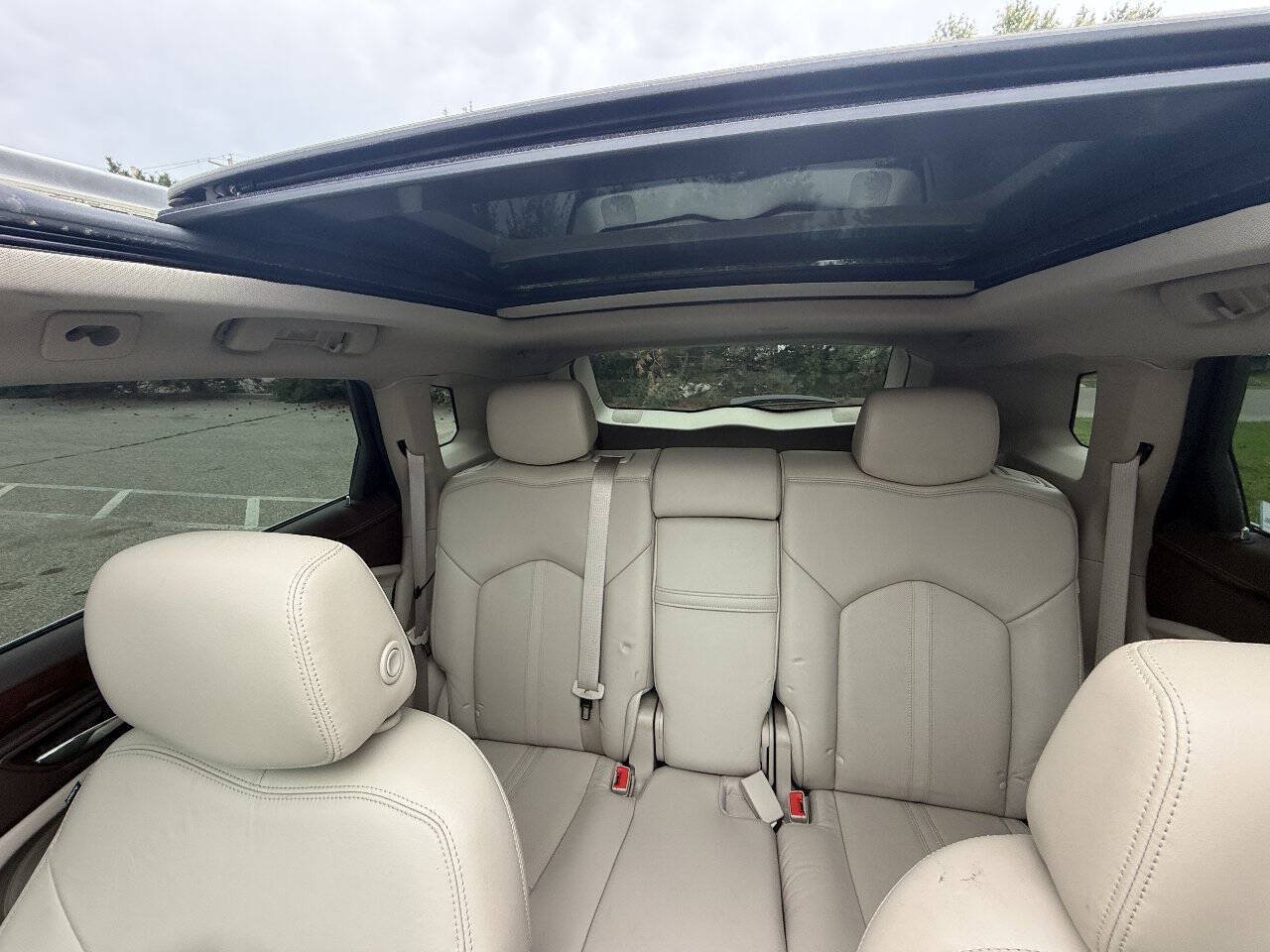 Used 2013 Cadillac SRX Performance w/ Driver Awareness Package FWD image 16