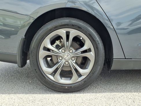 Used 2023 Honda Accord EX image 25