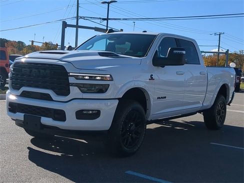 New 2026 RAM 2500 Limited image 7