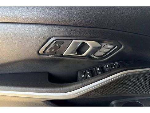 Used 2025 BMW 330i Sedan RWD image 11