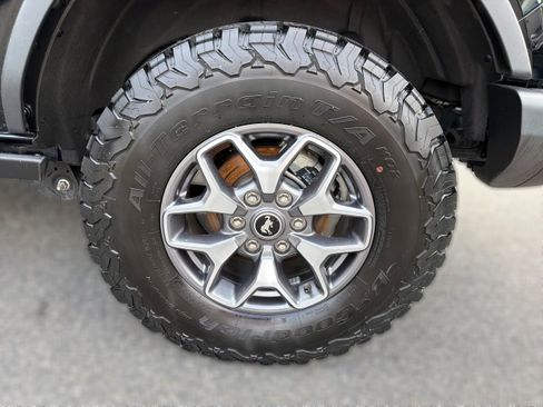 Used 2025 Ford Bronco Badlands AWD/4WD image 24
