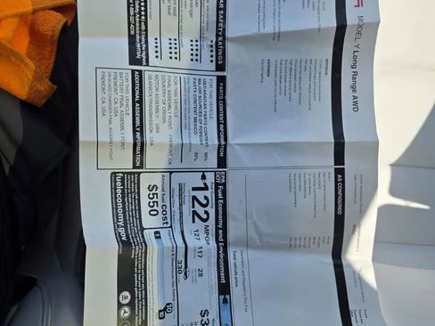 Used 2022 Tesla Model Y Long Range image 22