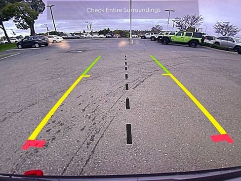 Used 2023 Jeep Compass Trailhawk image 21