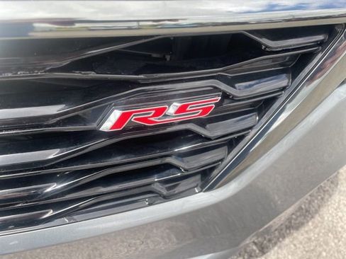Used 2023 Chevrolet Equinox RS w/ LPO, Cargo Package AWD/4WD image 4