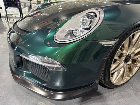 Used 2015 Porsche 911 GT3 w/ Sound Package Plus image 43