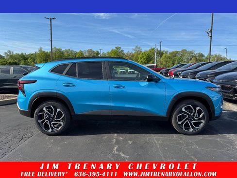 New 2026 Chevrolet Trax RS FWD image 25