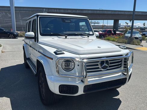 Used 2025 Mercedes-Benz G 550 image 4