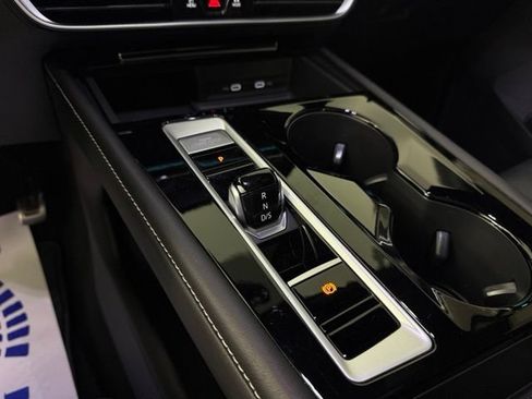 Used 2024 Volkswagen Atlas Cross Sport SEL Premium R-Line AWD/4WD image 22