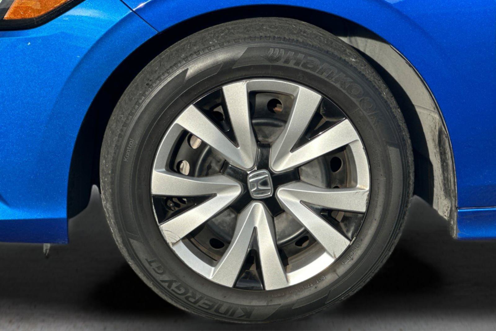 Used 2022 Honda Civic LX image 23