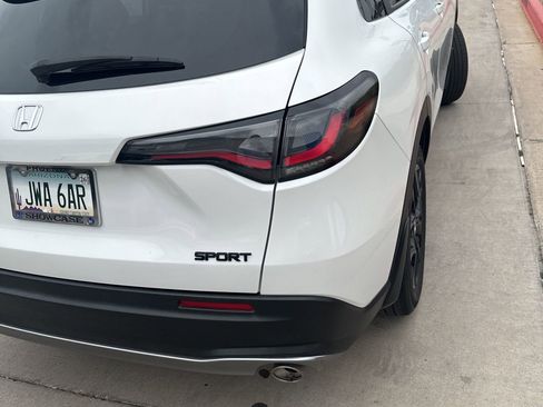 Used 2024 Honda HR-V Sport image 26