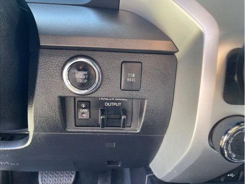 Used 2020 Toyota Tundra SR5 w/ TRD Off-Road Package image 29