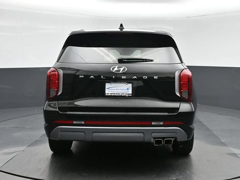 Used 2024 Hyundai Palisade SEL FWD image 6