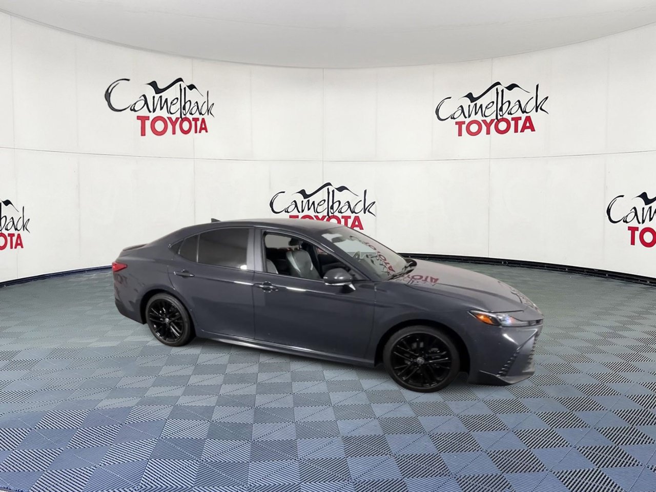 Used 2026 Toyota Camry SE FWD image 2