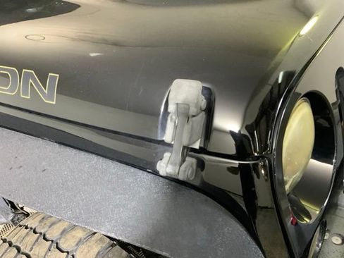 Used 2016 Jeep Wrangler Unlimited Rubicon AWD/4WD image 36
