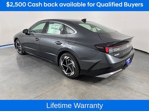 New 2026 Hyundai Sonata SEL image 3