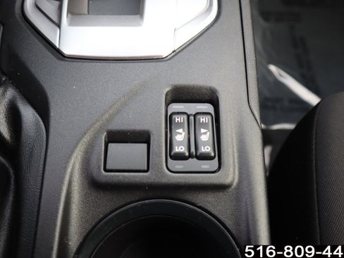 Used 2023 Subaru Impreza Premium image 23