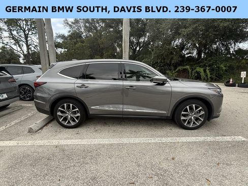 Used 2023 Acura MDX FWD w/ Technology Package image 9