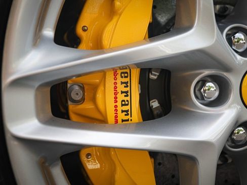 Certified 2023 Ferrari Roma RWD image 15