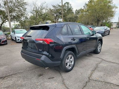 Used 2024 Toyota RAV4 XLE FWD image 2
