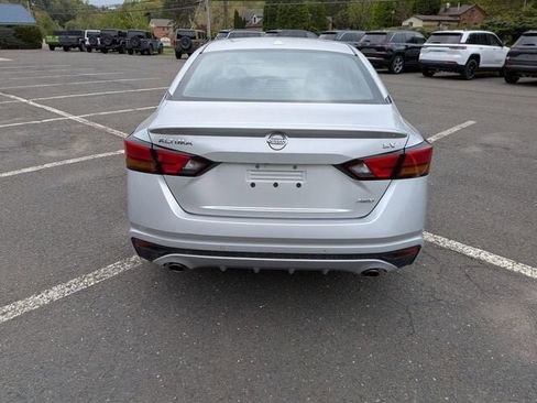 Used 2019 Nissan Altima 2.5 SV AWD/4WD image 6