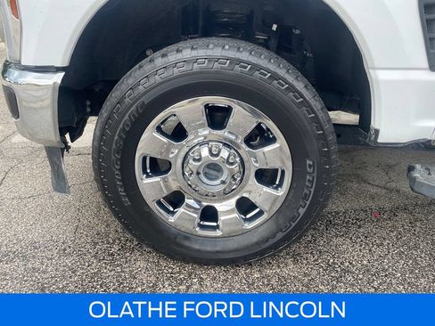 Certified 2024 Ford F350 Lariat w/ Chrome Package AWD/4WD image 29