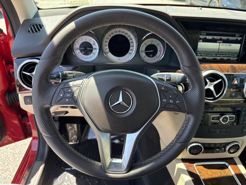 Used 2015 Mercedes-Benz GLK 250 BlueTEC 4MATIC image 21