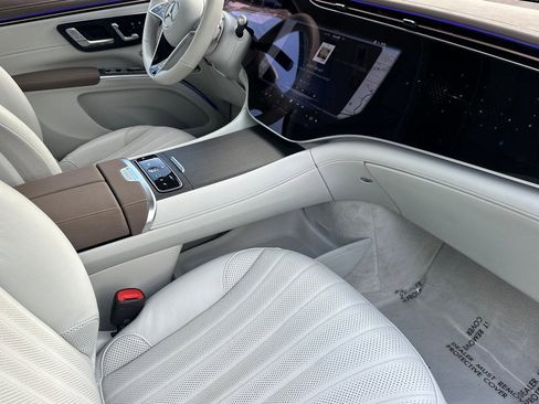 Certified 2023 Mercedes-Benz EQS 580 4MATIC SUV image 33