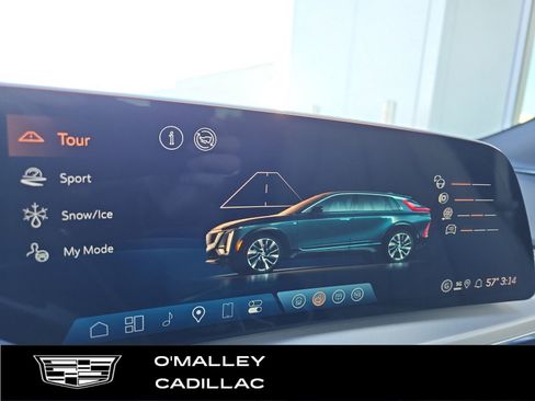 New 2026 Cadillac Lyriq Signature Luxury image 22