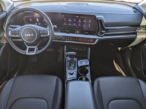 Certified 2023 Kia Sportage EX image 11
