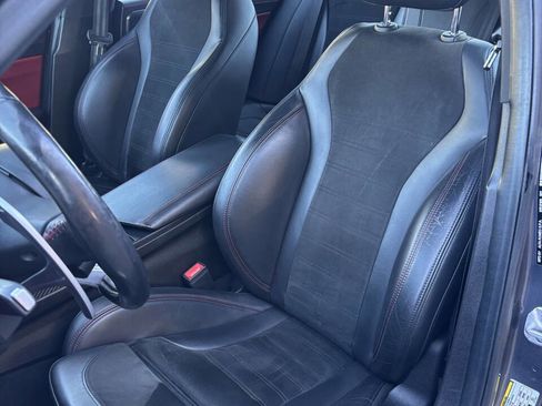 Used 2018 Alfa Romeo Giulia Quadrifoglio w/ Driver Assist Dynamic Package image 21