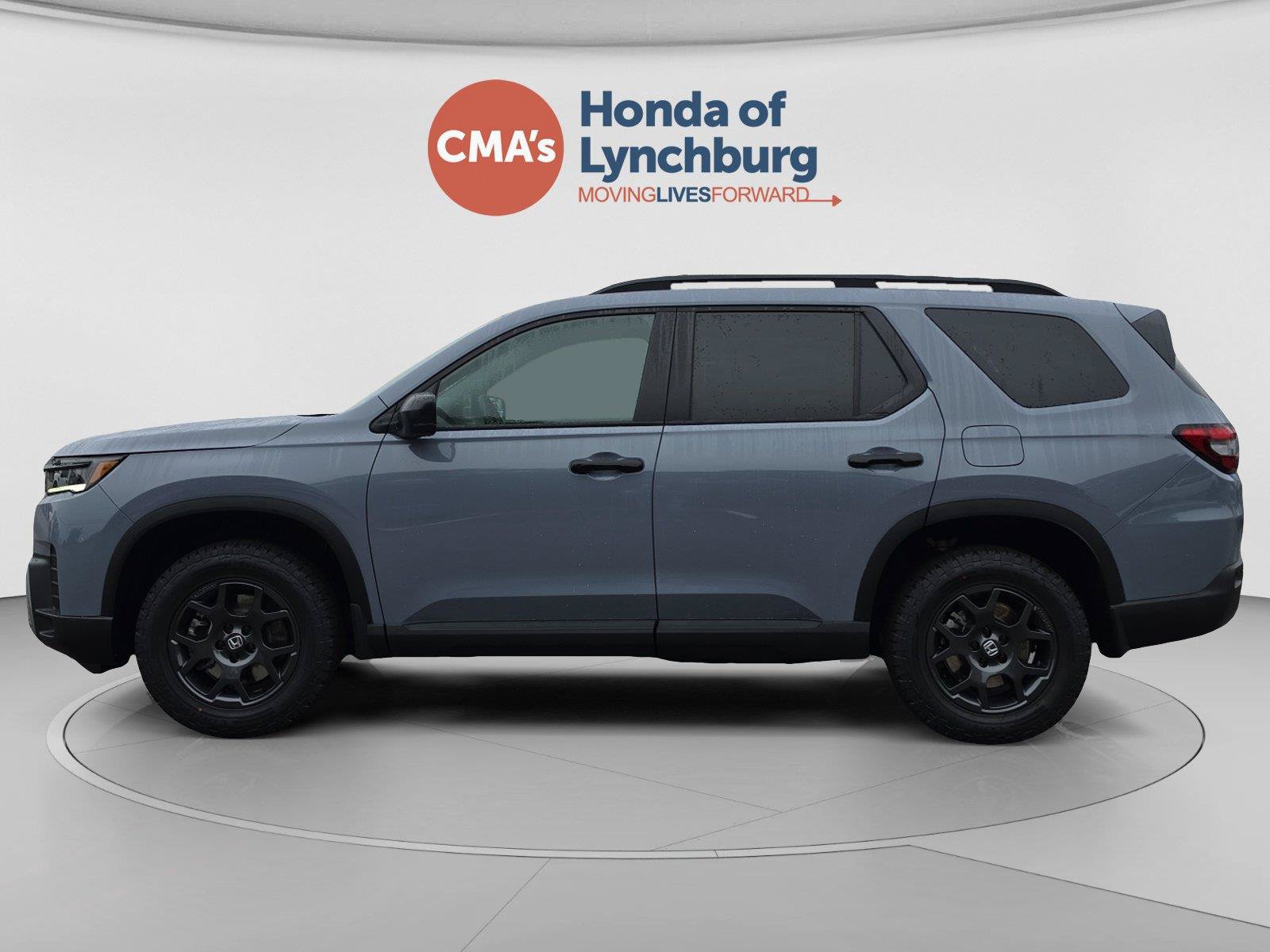 New 2026 Honda Pilot TrailSport image 2