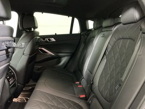 Certified 2023 BMW X6 M50i w/ Executive Package image 28