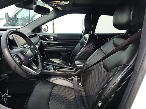 Used 2023 Jeep Compass Altitude w/ Sun and Sound Group image 9