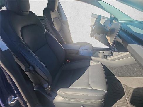 Used 2025 Tesla Model 3 Long Range image 13