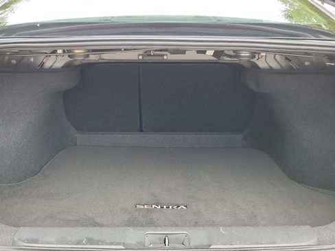 Certified 2025 Nissan Sentra SV FWD image 11