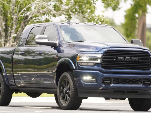 Used 2022 RAM 2500 Laramie AWD/4WD image 44
