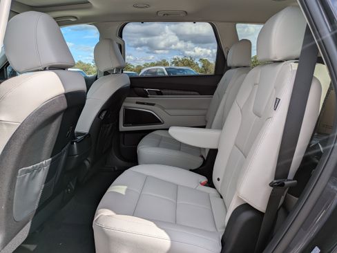 New 2025 Kia Telluride EX image 14
