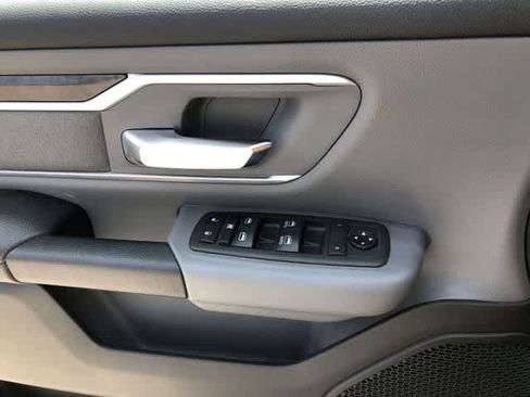 Certified 2020 RAM 1500 Big Horn AWD/4WD image 33