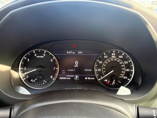 Used 2021 INFINITI QX50 Luxe w/ Appearance Package AWD/4WD image 3
