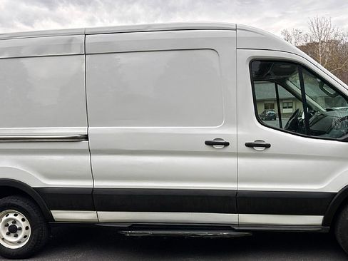 Used 2019 Ford Transit 150 148 Medium Roof image 7
