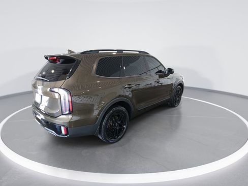 Used 2024 Kia Telluride EX X-Line image 8